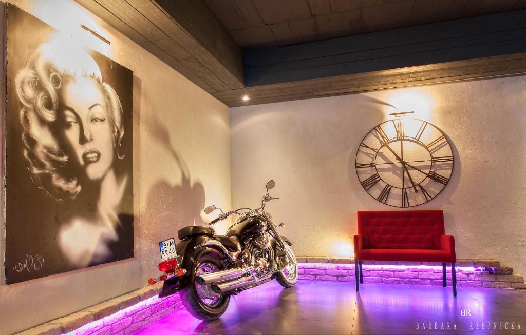 Hotel Lipowy Most Suprasl Ngoại thất bức ảnh