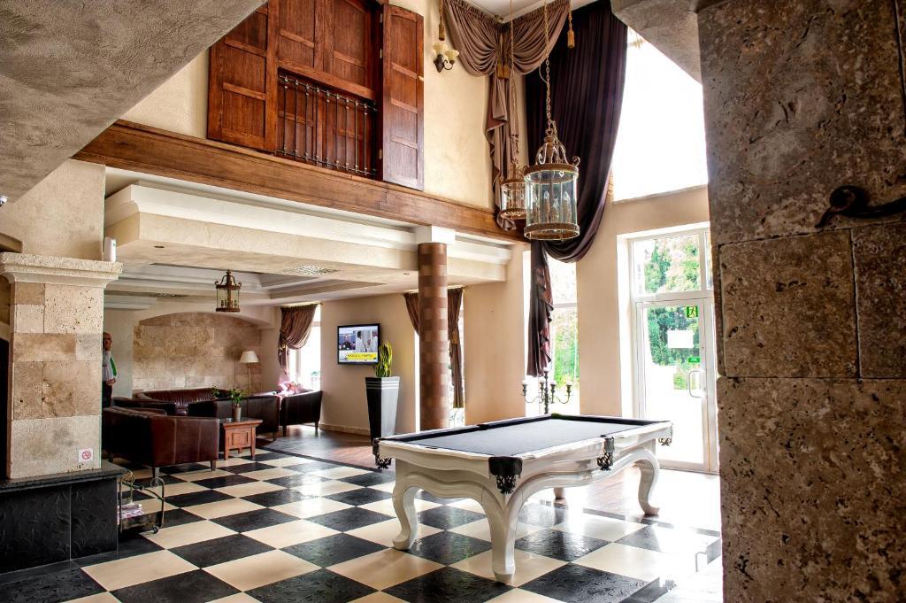 Hotel Lipowy Most Suprasl Ngoại thất bức ảnh